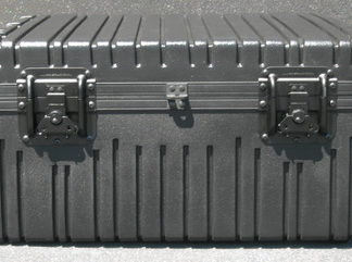 RR1814-14TWF Wheeled Case w/Foam