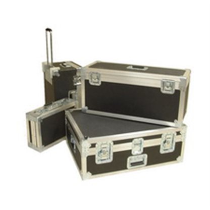 Quick-Ship Case 14-402324 With Casters